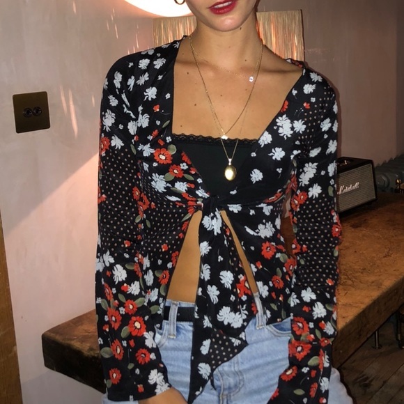 Floral Long Sleeve Blouses